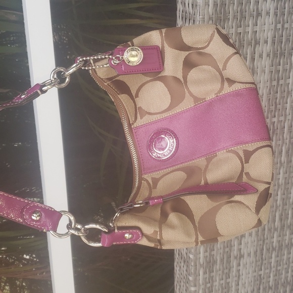 ❤COACH Signature Stripe Demi Top Handle (NWOT) - Picture 2 of 15